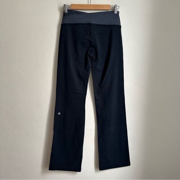 Lululemon Astro Pant Black White Pink Shell Yoga Pilates - Picture 2 of 4